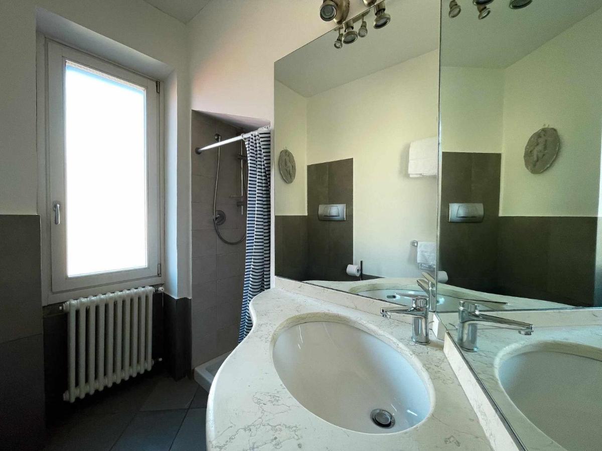 Skyway Apartment With Private Lake View Terrace Bellagio Buitenkant foto